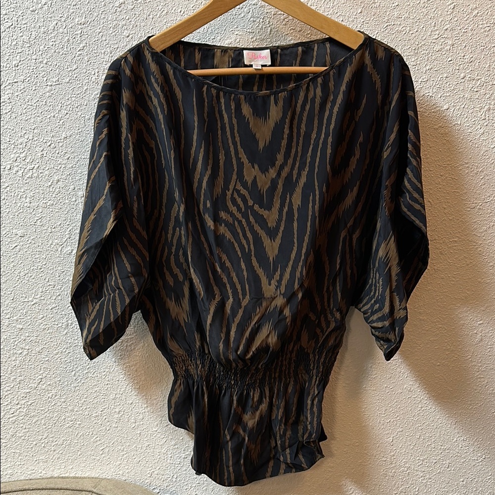 Parker 100% silk blouse